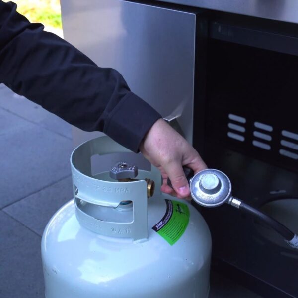 HOW TO RESET YOUR QCC REGULATOR Gasmate