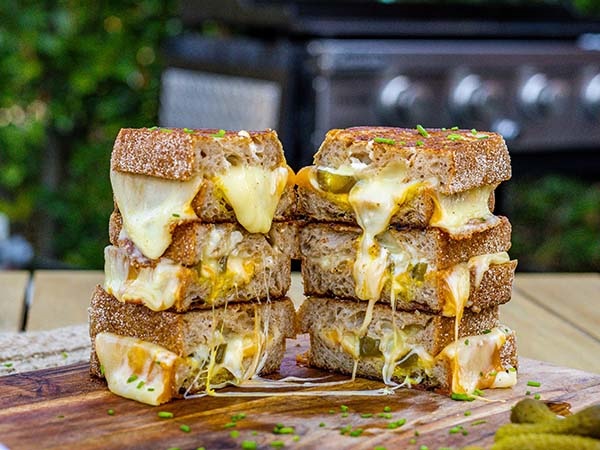 three cheese toasties gasmate tellus bbq Feature